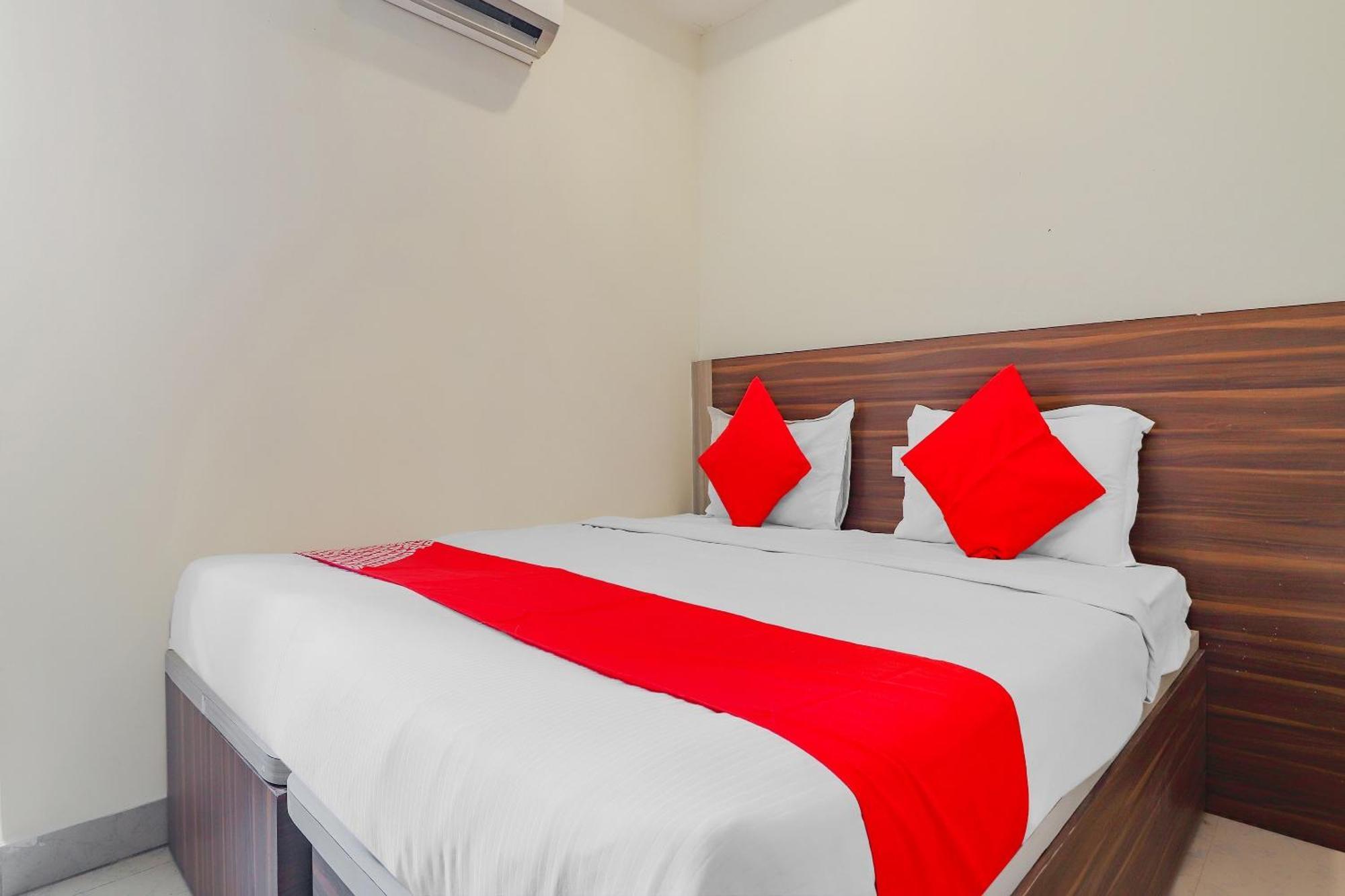 Oyo Adda Rooms Hyderabad Eksteriør bilde